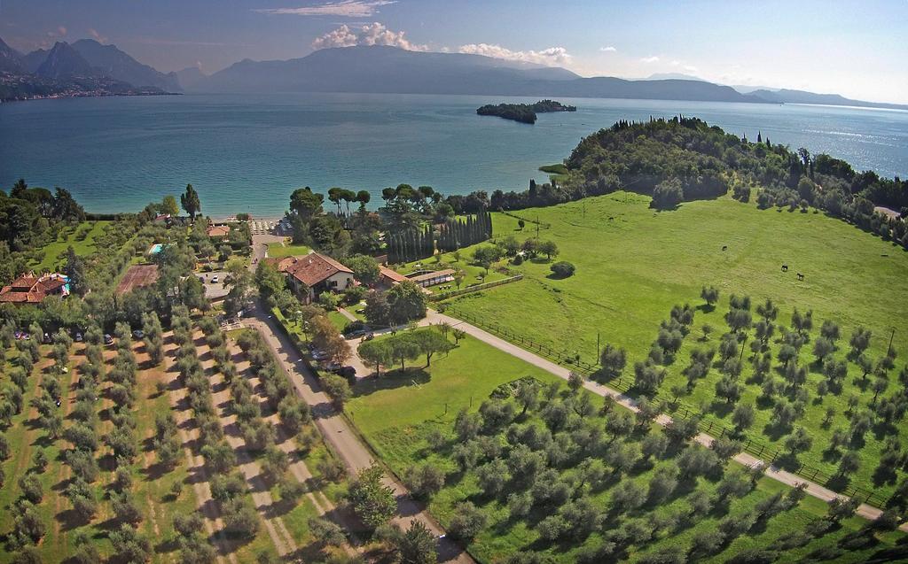 Agriturismo La Breda Guest House San Felice del Benaco Eksteriør bilde