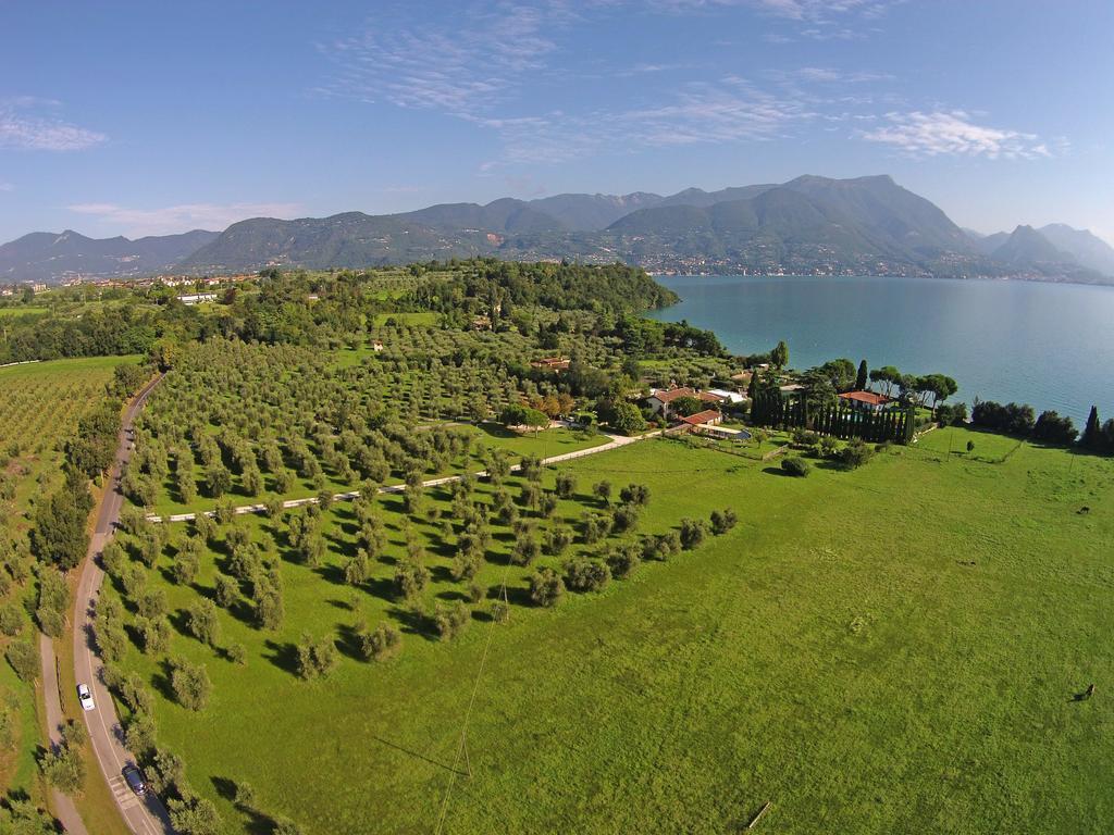 Agriturismo La Breda Guest House San Felice del Benaco Eksteriør bilde