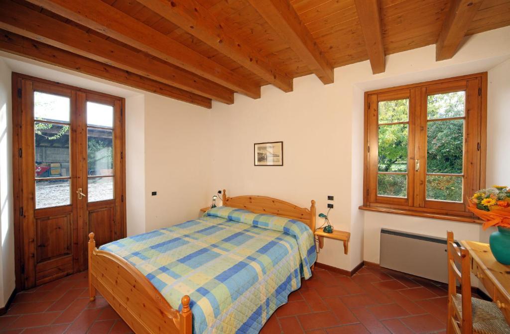 Agriturismo La Breda Guest House San Felice del Benaco Rom bilde