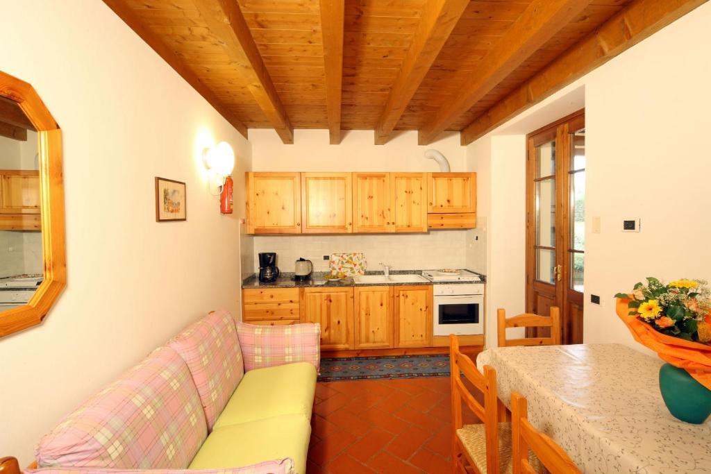Agriturismo La Breda Guest House San Felice del Benaco Rom bilde