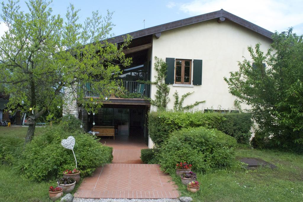 Agriturismo La Breda Guest House San Felice del Benaco Eksteriør bilde